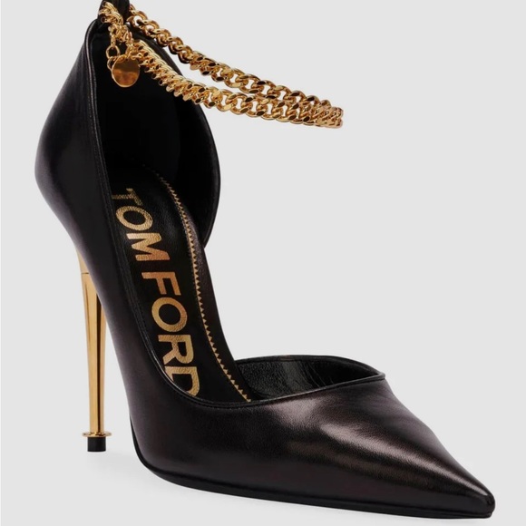 TOM FORD d’Orsay Pump with Gold Engraved Ankle Chains - Picture 2 of 16